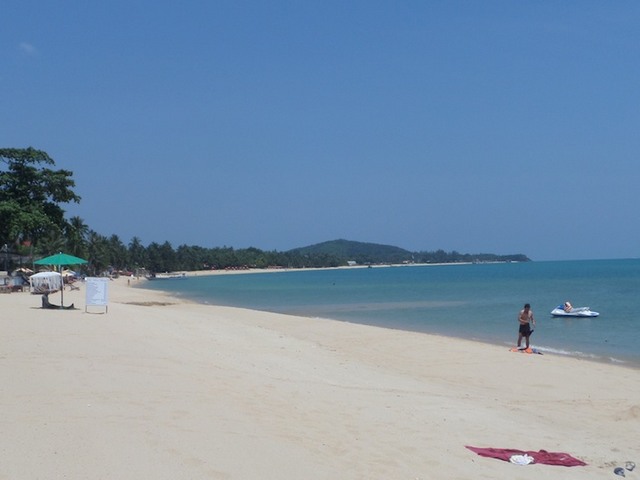 Maenam beach