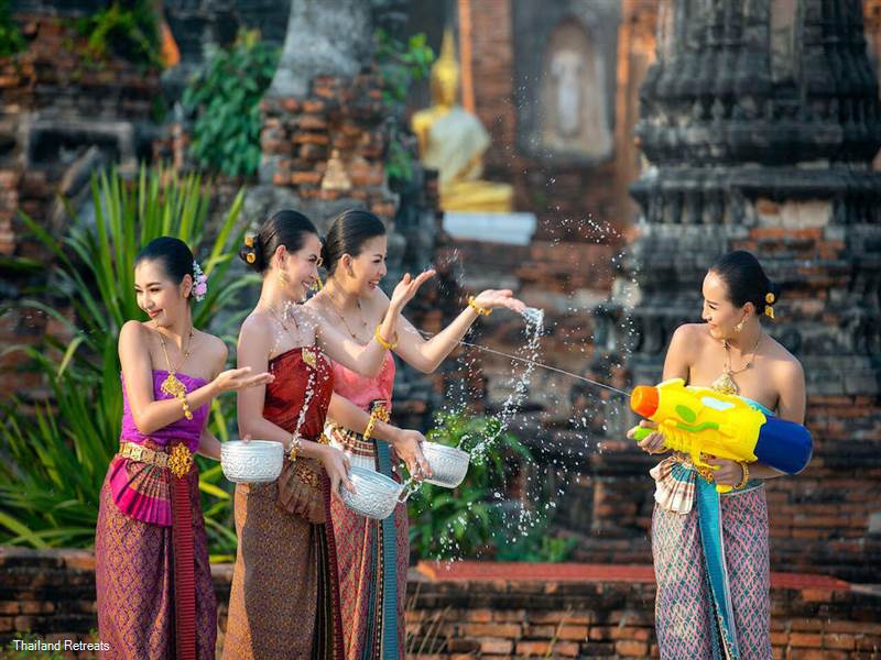 Discover what Songkran is like on Koh Samui in April and why staying in a private villa during Thai New Year makes the experience especially memorable