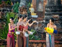 Discover what Songkran is like on Koh Samui in April and why staying in a private villa during Thai New Year makes the experience especially memorable